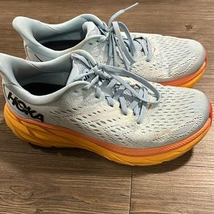 Hoka Clifton 8 sneakers